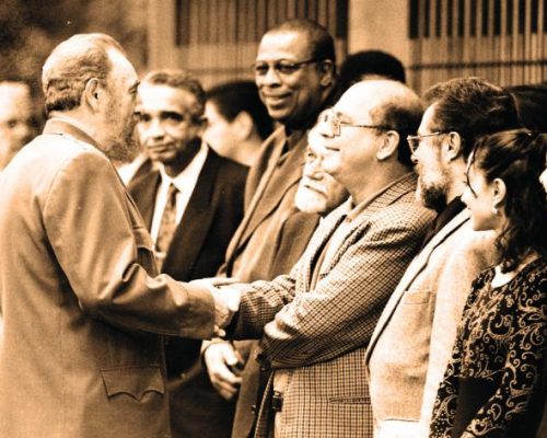 Canto, llanto y palabras de la tierra: la otra victoria