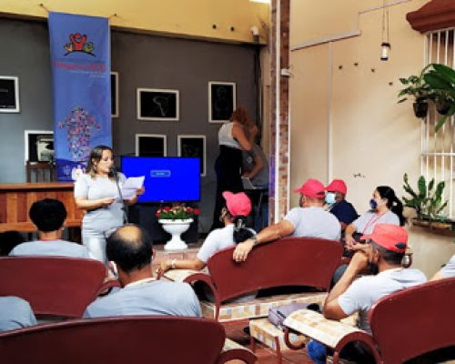 Promover el despertar de una ciudad desde las industrias culturales