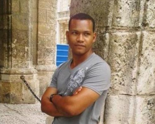 Yolexis Martínez Mayeta: soy artista por casualidad