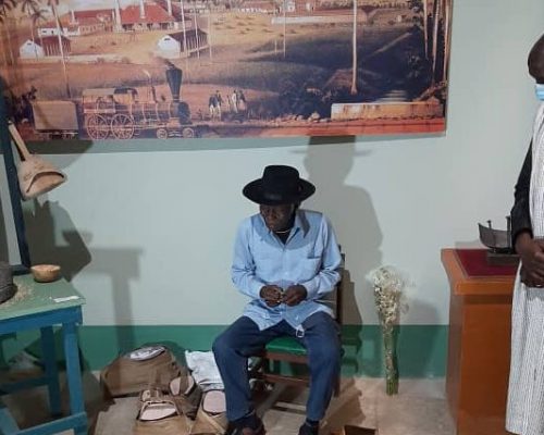 Ancestros de Agustín Drake