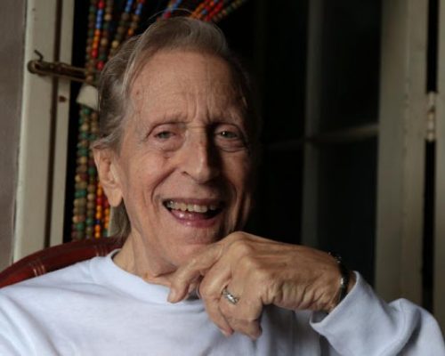 ENRIQUE PINEDA BARNET, El primer maestro