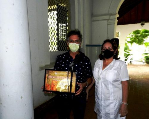 Camagüey, ciudad patrimonial erigida con el barro en Periplo junto a la línea
