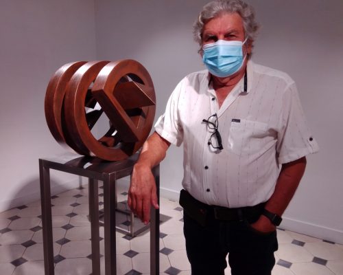 “La espiral eterna” de José Villa Soberón