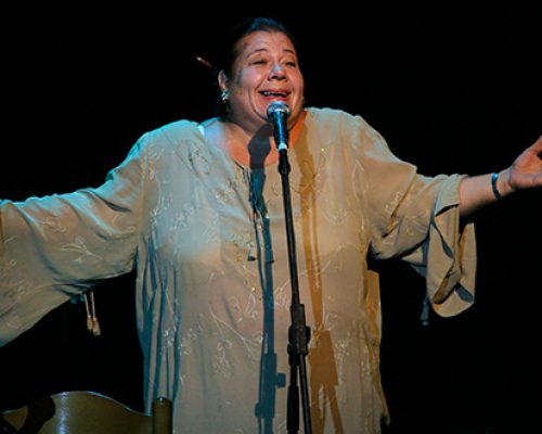 Conceden Premio Nacional de Teatro 2022 a la actriz Corina Mestre