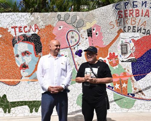Inauguran mural por 120 años de relaciones entre Serbia y Cuba (+Video)