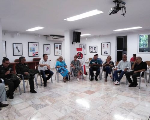 Tras la huella en la mirada de la Unión de Escritores y Artistas de Cuba