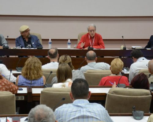 Profundiza evento internacional sobre presencia de Martí en Fidel