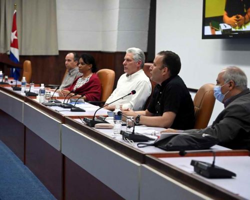 Encuentro de Díaz-Canel con representantes de la UNEAC