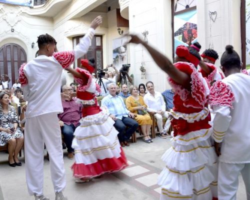 Desde las comunidades el arte crece