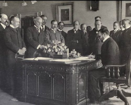 20 de mayo de 1902: la nación de rodillas” (I parte)