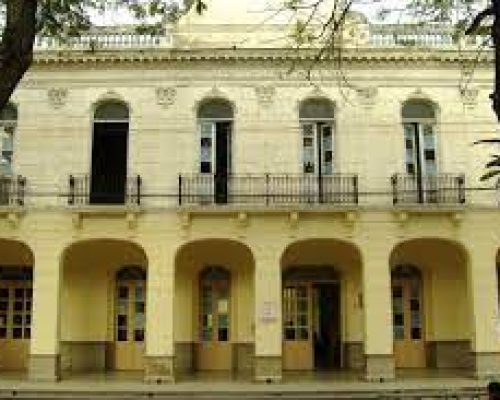 Bayamo acogerá la nueva filial de la Escuela Nacional de Poesía
