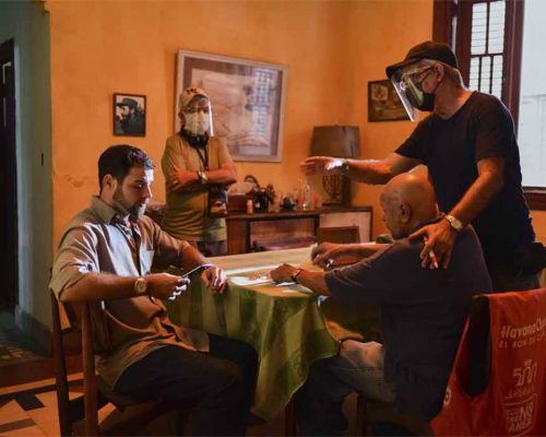 Filme AM-PM abrirá fiesta de cine de verano en Cuba