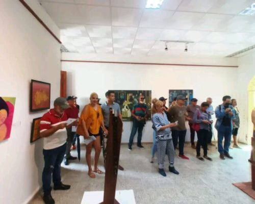 Dialoga el arte con el contexto actual desde el Salón UNEAC en Las Tunas