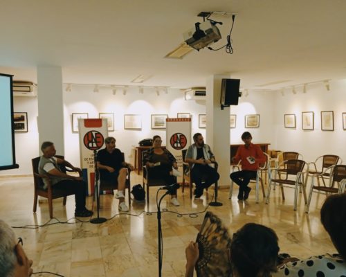 Atrapados por la creación: Identidad, resistencia y supervivencia de las tablas