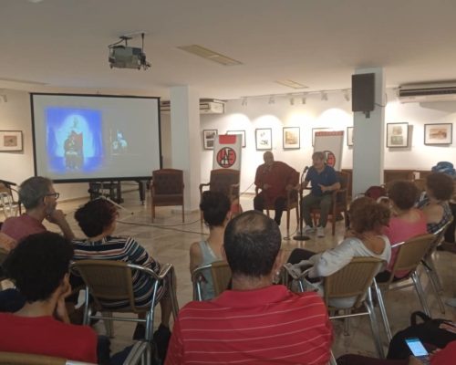 Creer en el teatro como una salvación