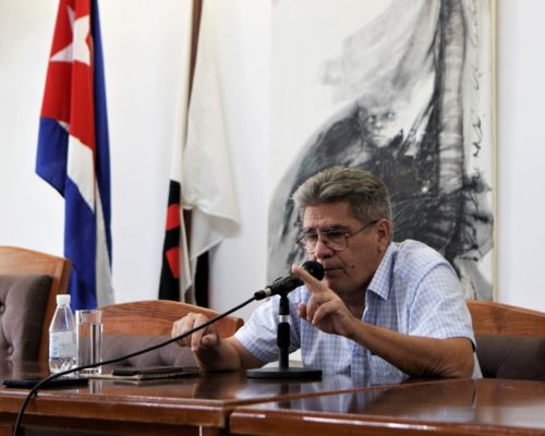 Merecido tributo desde las letras al Padre de la Patria en la UNEAC