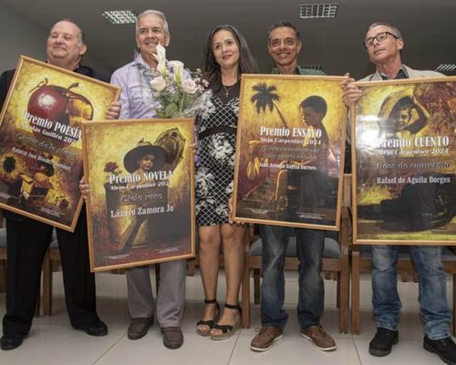 Otorgan en Cuba Premios de Poesía Nicolás Guillén y de Novela, Cuento y Ensayo Alejo Carpentier