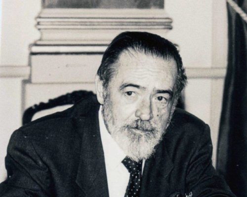 Eliseo Diego: el amor al filo de la lámpara