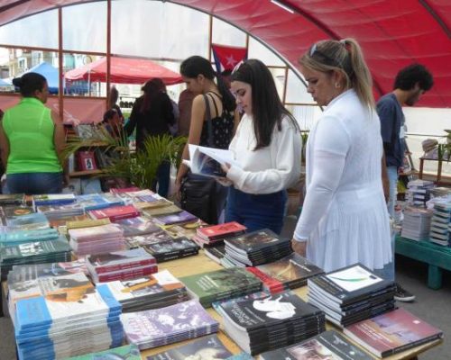 Nada impidió que fuera realidad la fiesta del libro en Cuba