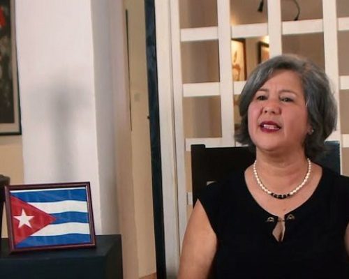 Distinguen a escritora cienfueguera con Beca de Creación de la UNEAC