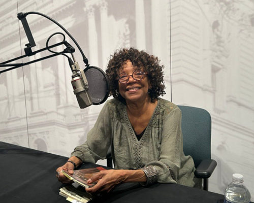 Biblioteca del Congreso de EE.UU suma más poemas de Nancy Morejón