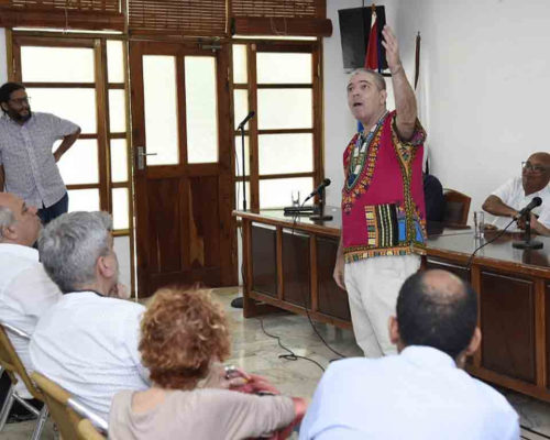 Dedican a poetisa Natalia Bolívar encuentro en la UNEAC del Festival Internacional de Poesía de La Habana