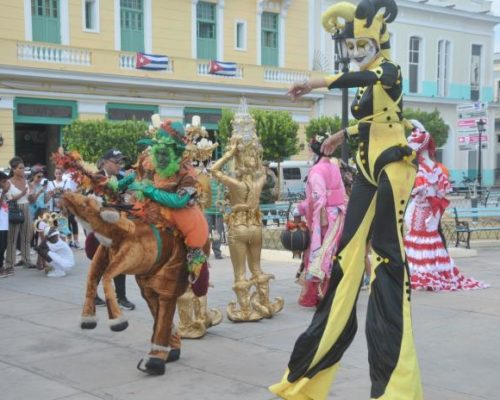 Por ese encanto milenario que lo ha sacudido todo