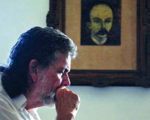 Un título distinguido para un alto intelectual servidor de la nación