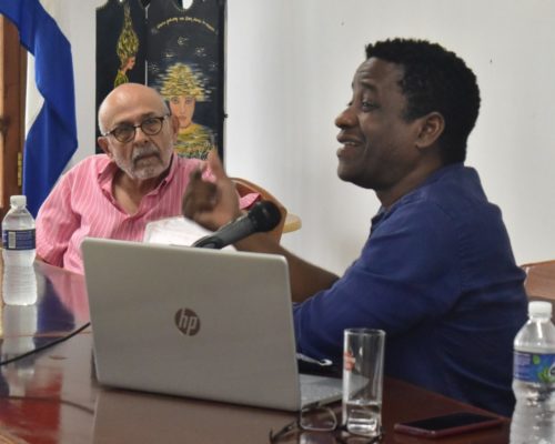 Debaten en la UNEAC sobre racialidad en el humor cubano