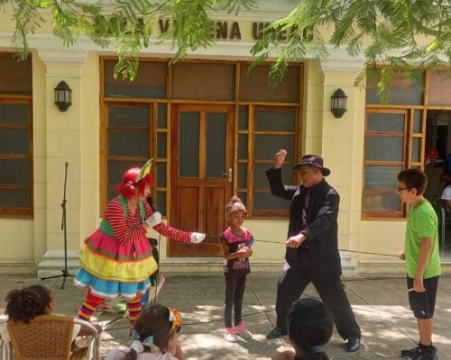 Variedades circenses distinguieron espacio infantil “Con la esperanza del mundo” en la UNEAC