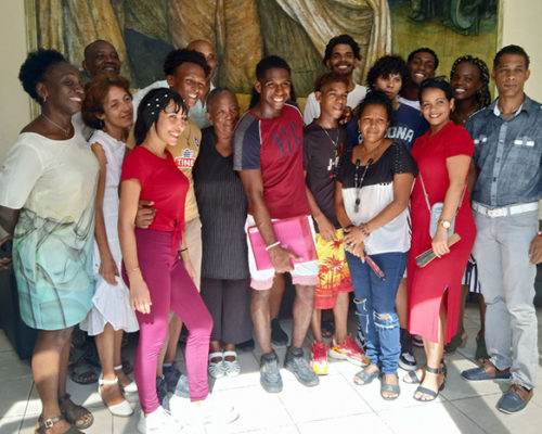 Inauguran unidad artístico docente de Estudio Teatral Macubá