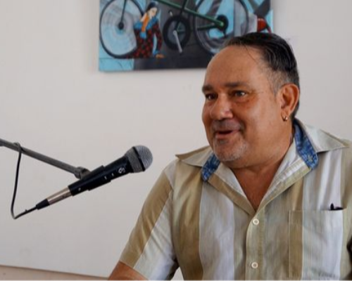 Otorgan Premio José Joaquín Palma al escritor bayamés Omar Parada